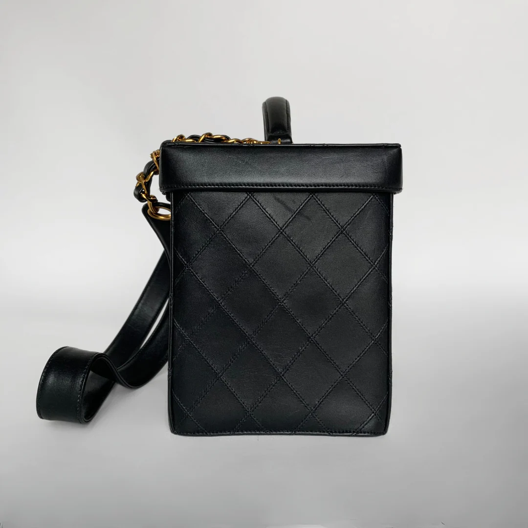 Chanel Camera Bag Lambskin Leather - Image 3