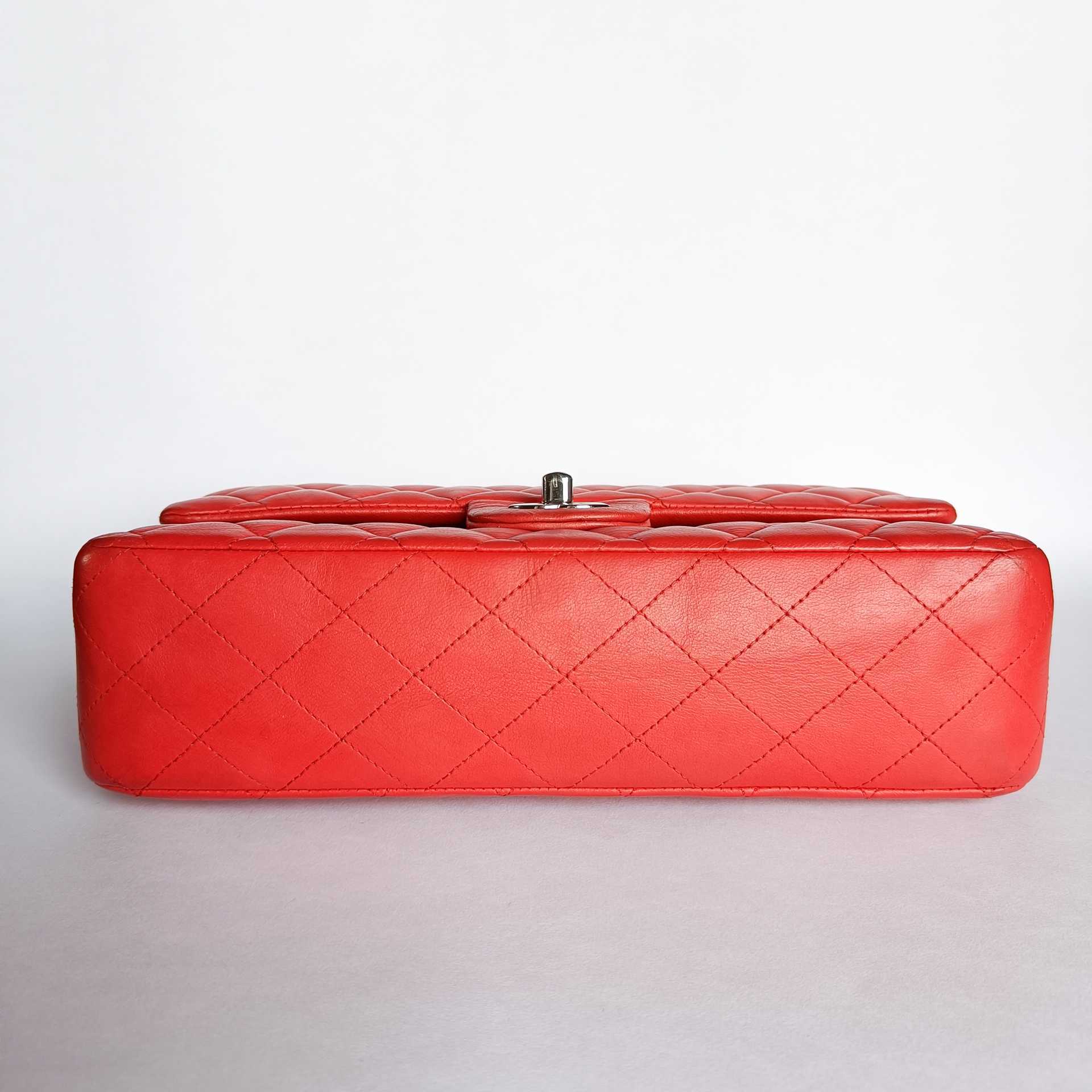 Chanel Classic Flap Bag Medium Lambskin Leather - Image 5
