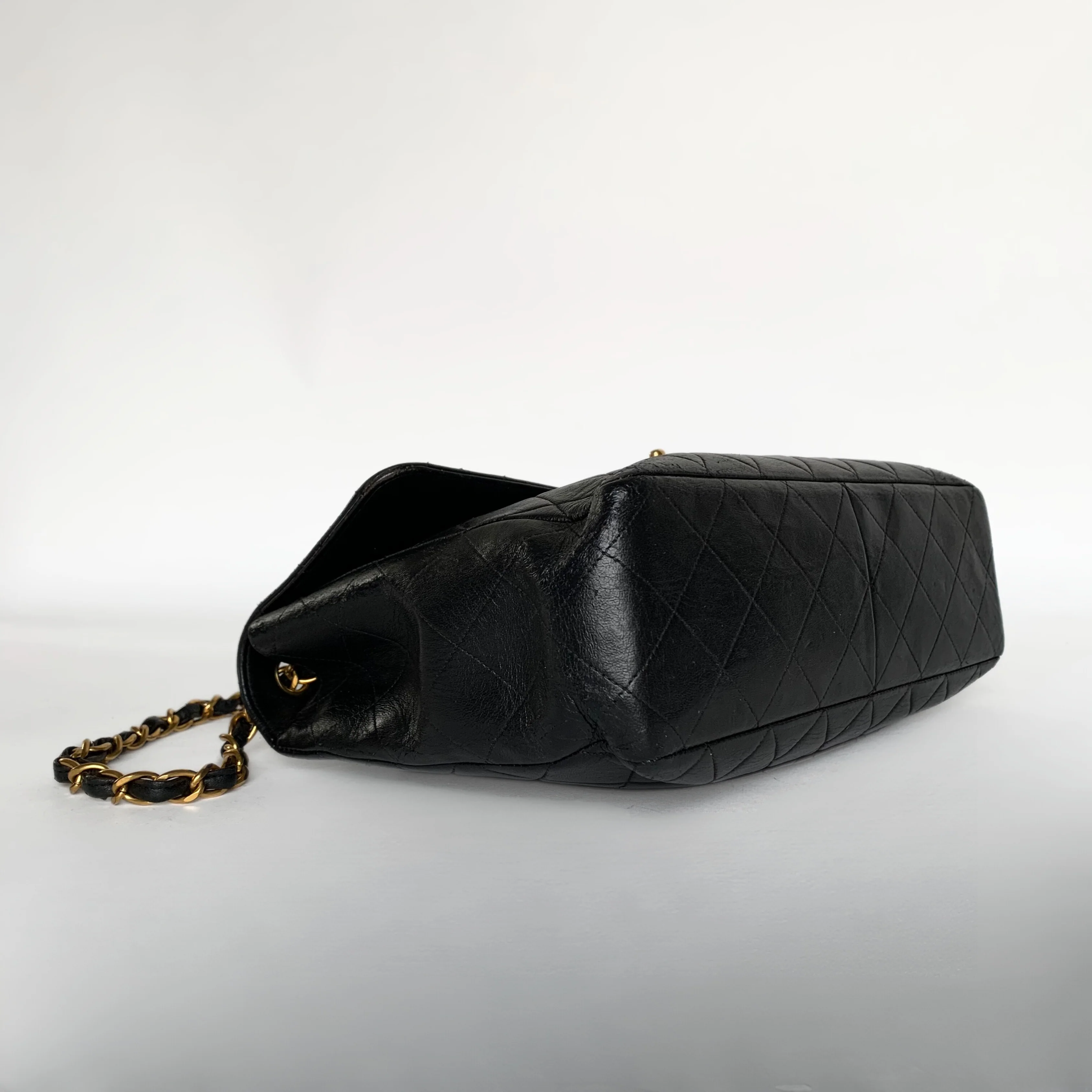 Chanel Classic Flap Bag Maxi Lambskin Leather - Image 3