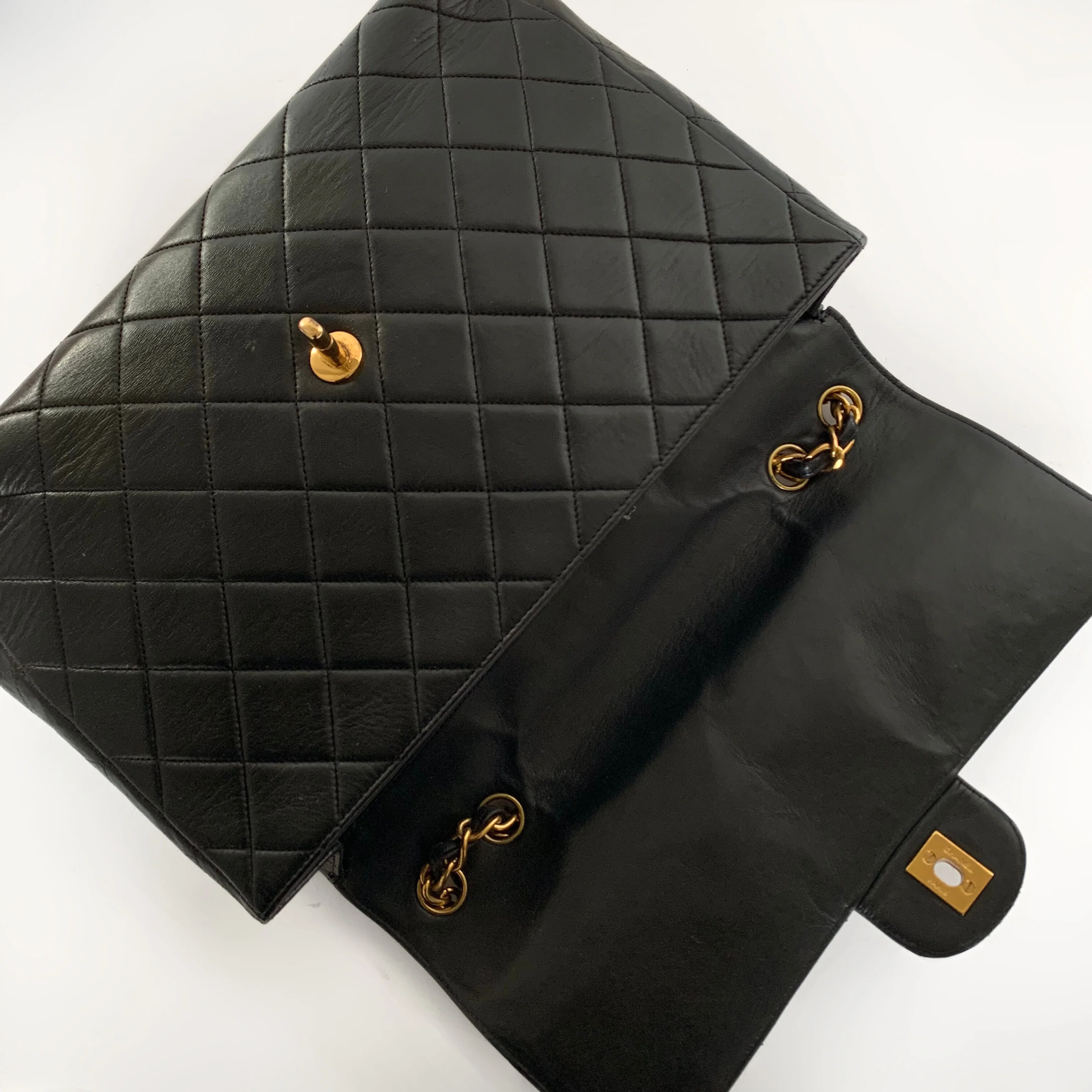 Chanel Classic Flap Bag Maxi Lambskin Leather - Image 7