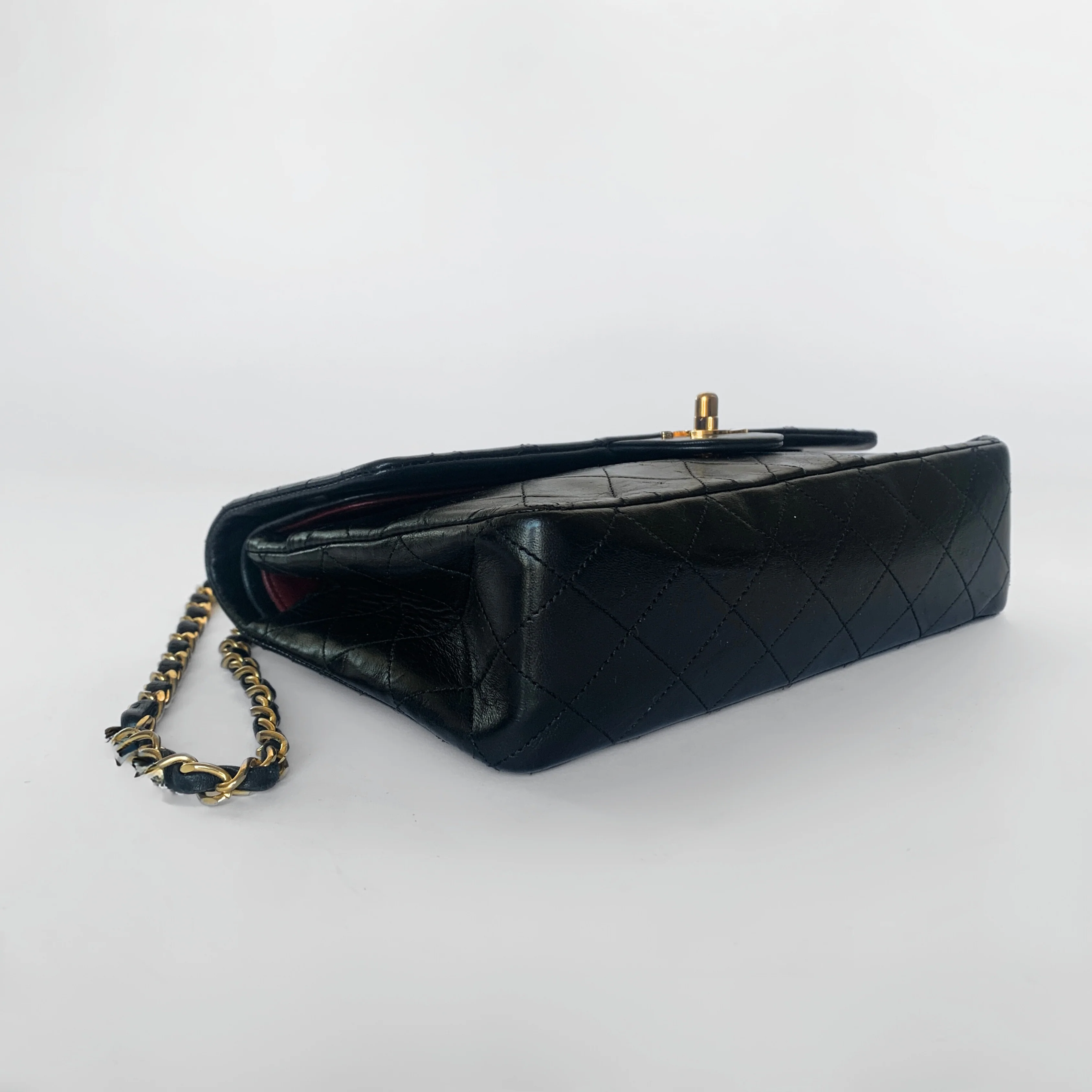 Chanel Classic Flap Bag Medium Lambskin Leather - Image 3