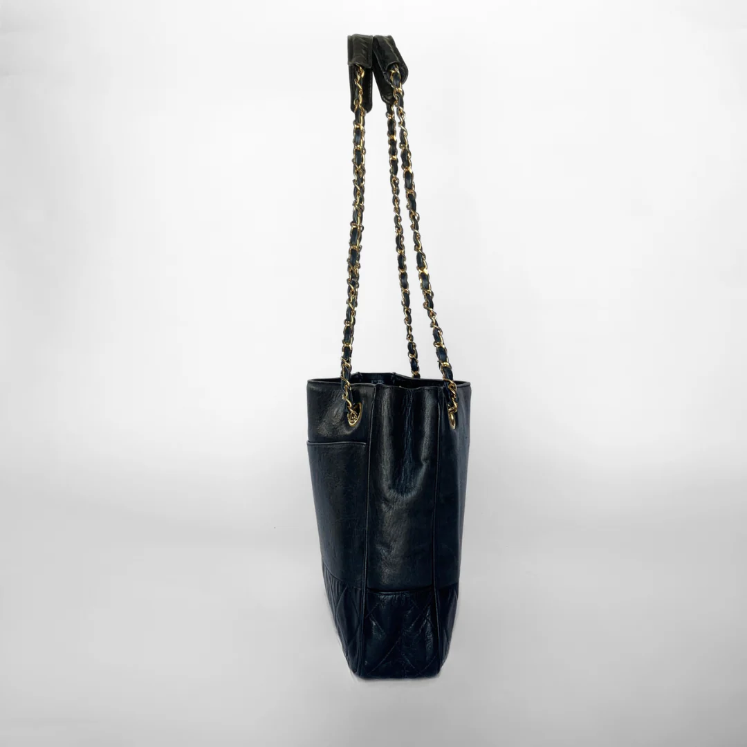 Chanel Shopper Lambskin Leather - Image 5