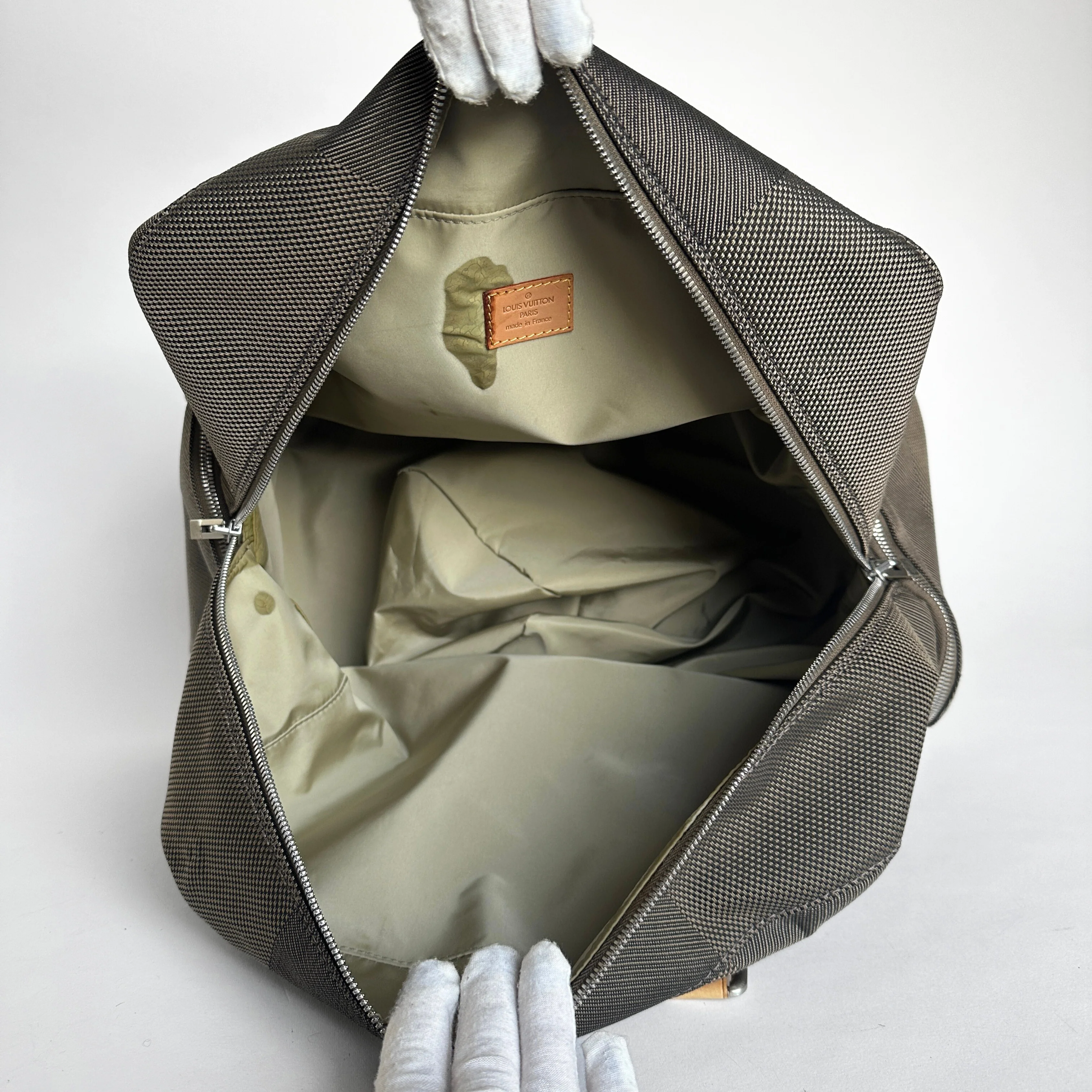 Louis Vuitton Aventurier Bag Damier Nylon - Image 7