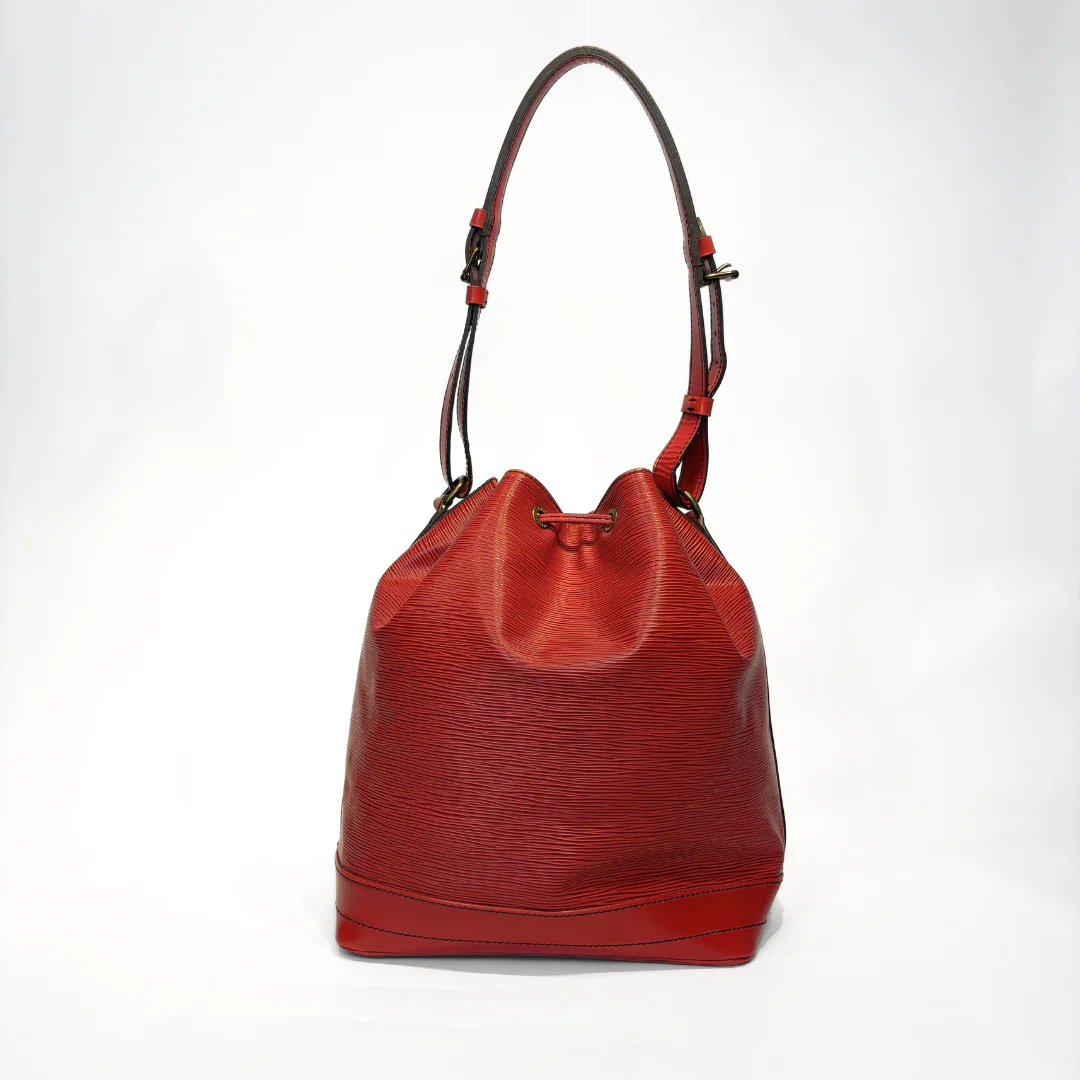 Louis Vuitton Noé Epi Leather - Image 4