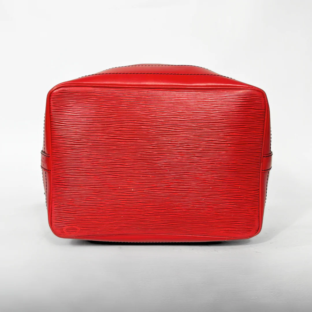 Louis Vuitton Noé Epi Leather - Image 6