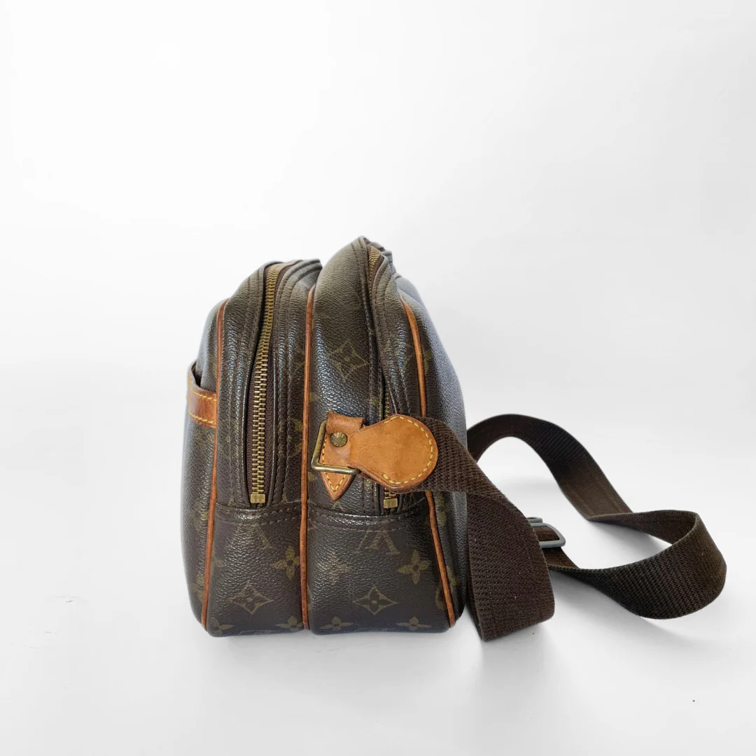 Louis Vuitton Reporter PM Monogram Canvas - Image 4