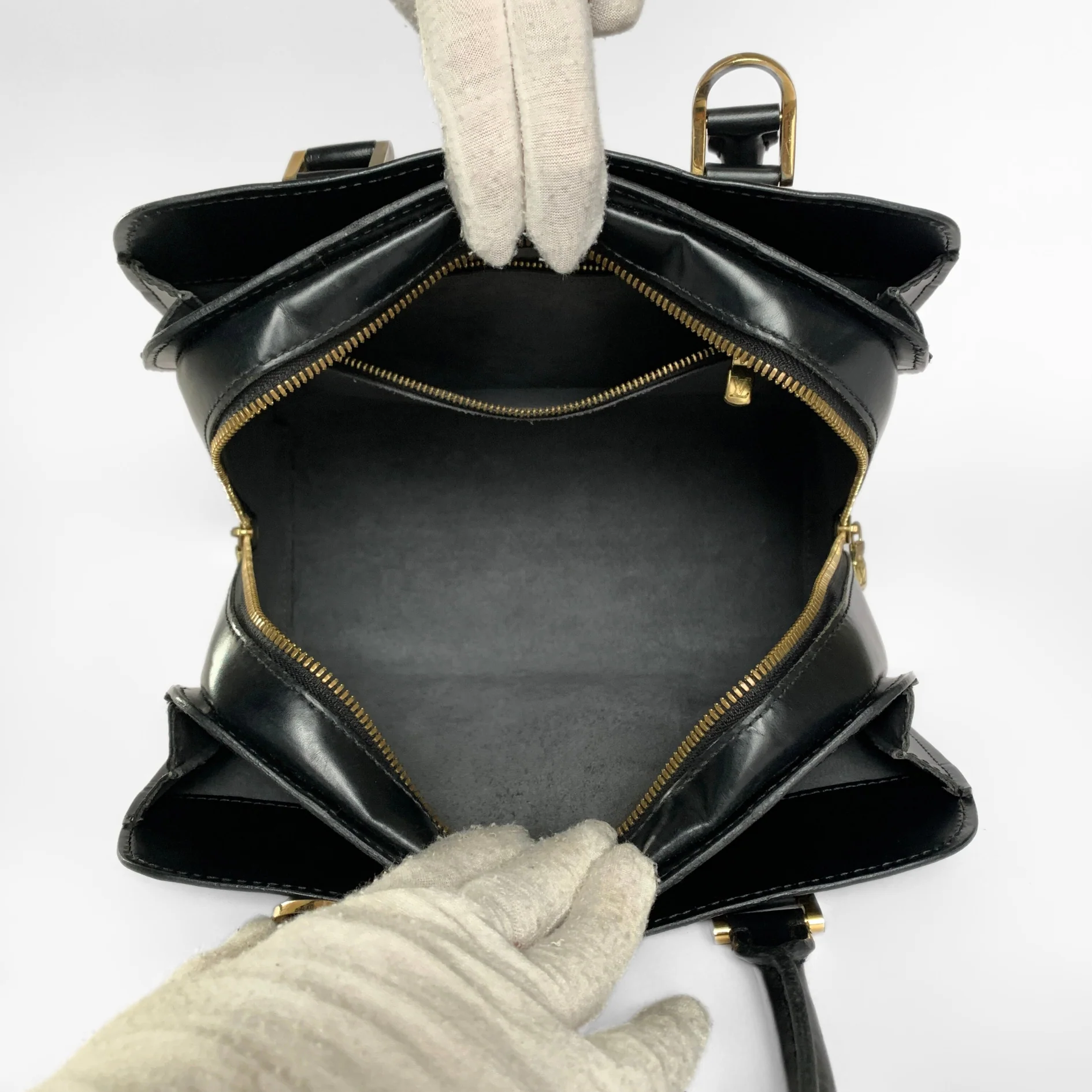 Louis Vuitton Sablon Epi Leather - Image 7