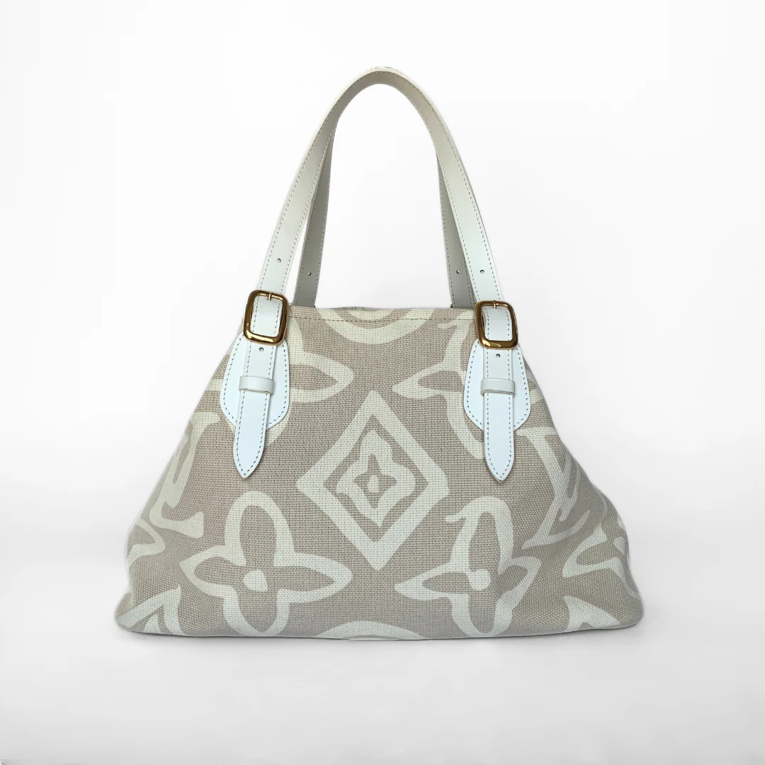 Louis Vuitton Tahitienne Monogram Canvas - Image 4